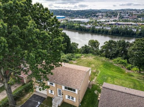 1244 Goodman St, Pittsburgh, PA 15218-1106