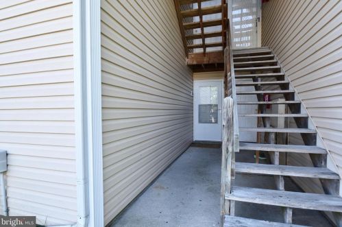 213 Highland Blvd, New Castle, DE 19720-6971