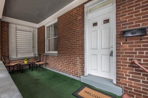 4029 Haldane St, Pittsburgh, PA 15207-1108
