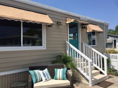 288 Mayflower Dr, Newport Beach, CA 92660-6158