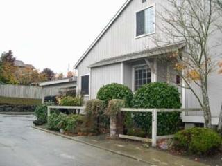 438 31st St, Bremerton WA  98310-2169 exterior