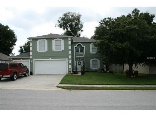 1365 Lazy River Ln, Deland, FL 32720-0818