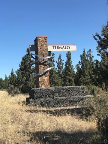 508 Wood Ave, Bend OR  97701-9052 exterior
