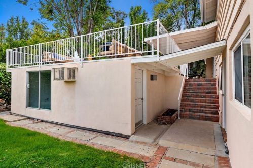 4429 Petit Ave, Van Nuys CA  91436-3211 exterior
