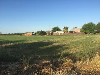 8261 Keyes Rd, Hughson, CA 95326-9724
