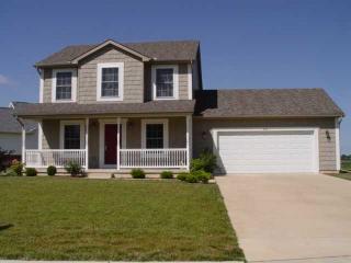 448 Sky Way Dr, Toledo, OH 43616-1557