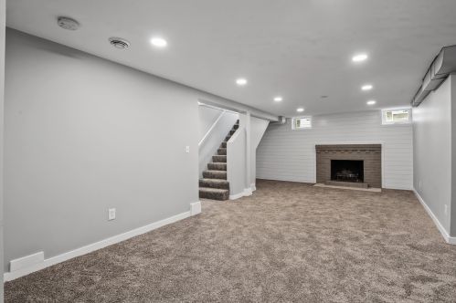 5637 Washburn Ave, Minneapolis MN  55410-2634 exterior