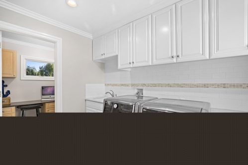 1921 Windward Ln, Newport Beach CA  92660-3816 exterior