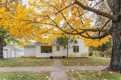50550 East St, Osseo, WI 54758-7486