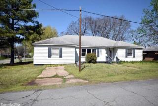 1170 Gist St, Conway, AR 72032-2708