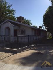 1001 Northrup St, Bakersfield, CA 93307-1238
