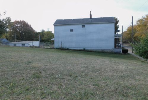 900 Enright Ave, Cincinnati OH 45205-1703 exterior