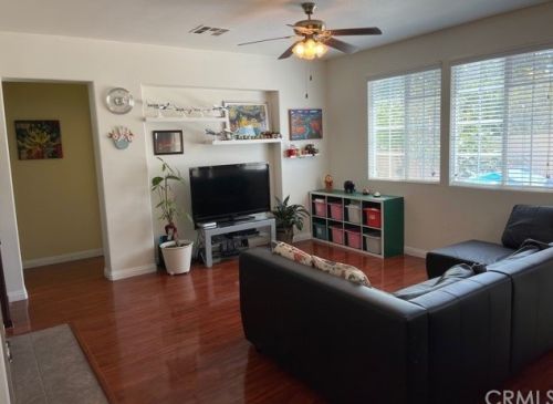 6831 Piedmont St, Chino CA  91710-1315 exterior