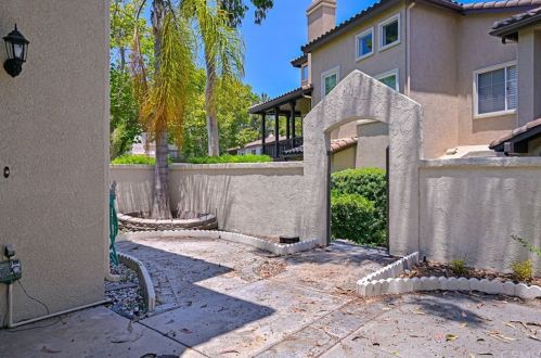 55 Tierra Seguro, Trabuco Canyon CA  92688-3239 exterior