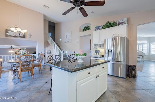 7002 Lone Cactus Dr, Glendale AZ 85308-9508 exterior