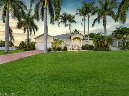 2574 27th Pl, Cape Coral, FL 33914-3835