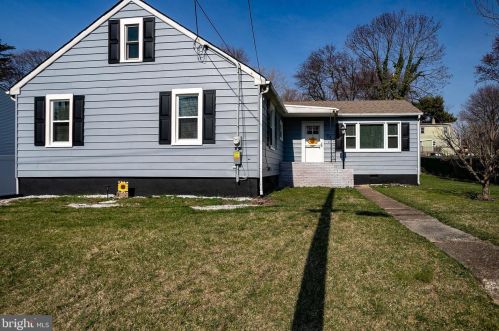 24 Poland St, Trenton NJ  08638-2328 exterior