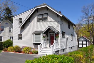 563 Ashford Ave, Ardsley, NY 10502-1601