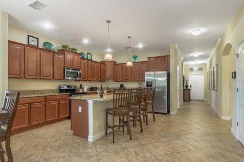 2967 Buccaneer Palm Rd, Kissimmee, FL 34747-1505
