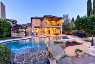 1563 Misty Wood Dr, Roseville, CA 95747-7382
