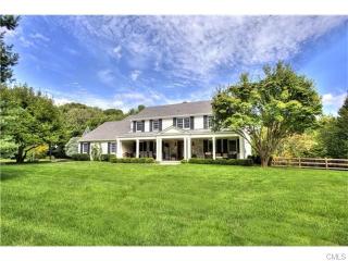 8 Tower Rdg, Westport, CT 06880-2840