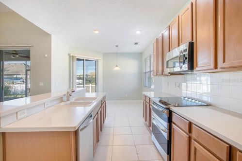 3119 Donington Castle Ln, Land O Lakes, FL 34638-7756
