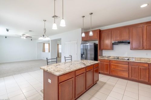 18112 Horizon Vw Blvd, Lehigh Acres FL 33972-4813 exterior