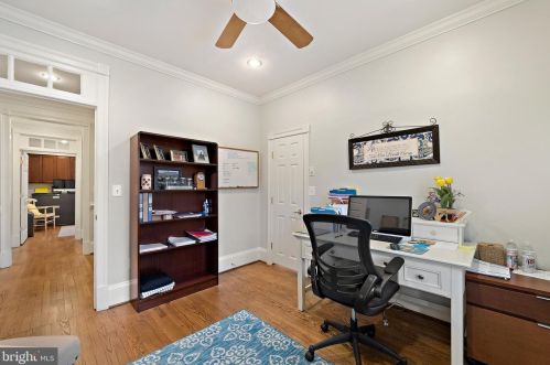 213 Loudoun St, Leesburg VA exterior