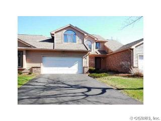 8 Brisbane Ln, Rochester, NY 14612-6103