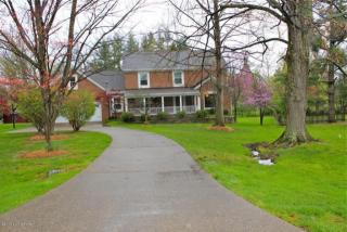 703 Hickory Ln, Louisville, KY 40223-2329