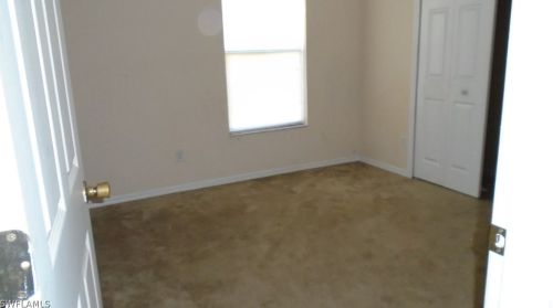 5020 28th St, Lehigh Acres FL  33973-6221 exterior