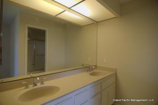 2423 Artesia Blvd, Torrance CA  90504-2961 exterior