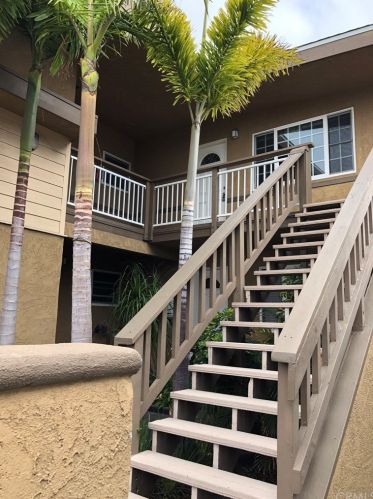 1216 Balboa Blvd, Newport Beach CA  92661-1420 exterior