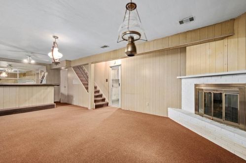 266 Ben Til Dr, Pittsburgh PA  15236-4306 exterior