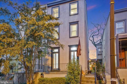 405 11th St, Washington, DC 20002-6121
