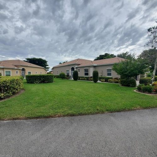 7879 Sanctuary Cir, Naples, FL 34104-5865