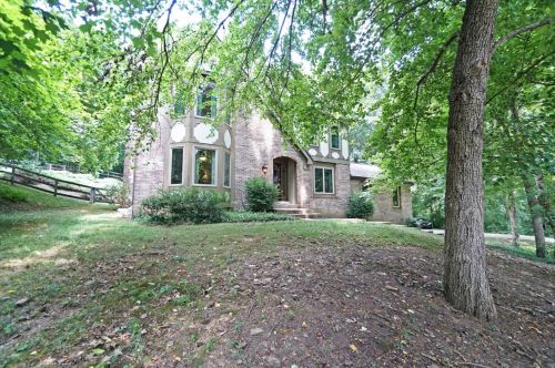 5530 Clough Pike, Cincinnati, OH 45244-3850