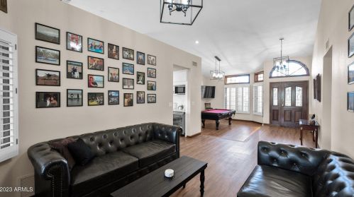 16012 10th St, Phoenix AZ  85022-3100 exterior