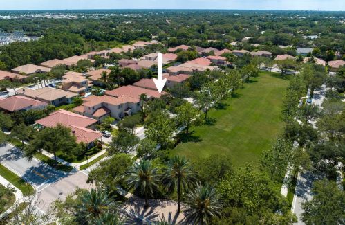 112 Via Santa Cruz, Jupiter FL  33458-6929 exterior