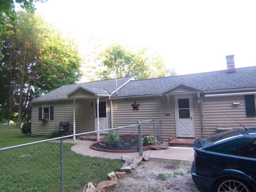 10 Reynolds Rd, Linden, PA 17744-9000