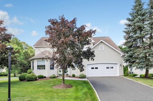 229 Fitch Pass, Bridgeport, CT 06611-5602