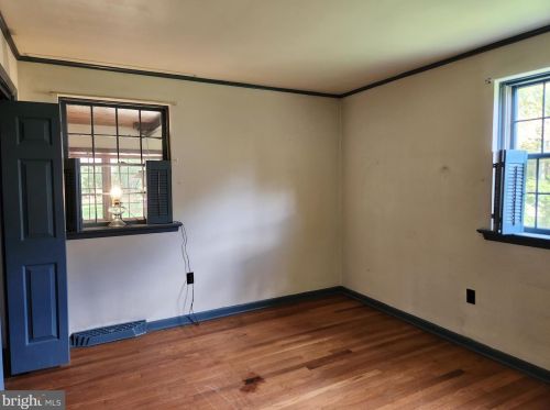 3220 Nottingham Rd, Norristown PA  19403-4162 exterior