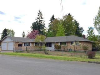 16756 5th Ave, Seattle, WA 98155-5040