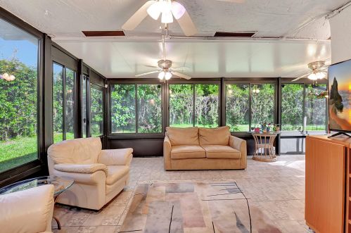 14520 Lucy Dr, Delray Beach, FL 33484-8525