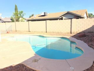 8114 Corrine Dr, Peoria, AZ 85381-9036