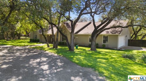 1607 Indian Trl, Salado, TX 76571-5427