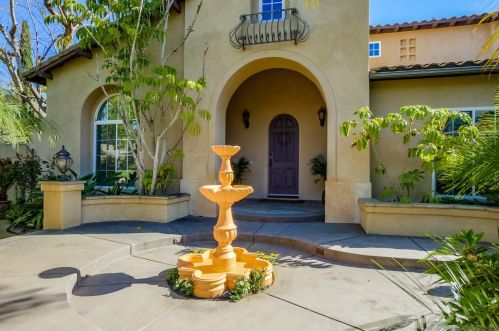 9419 Pagoda Tree Ln, San Diego, CA 92127-2612