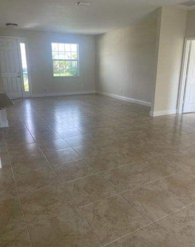 442 Vista Lake Dr, Fort Pierce, FL 34953-8237