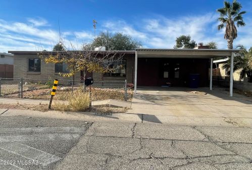2126 Montana Dr, Tucson, AZ 85706-1633
