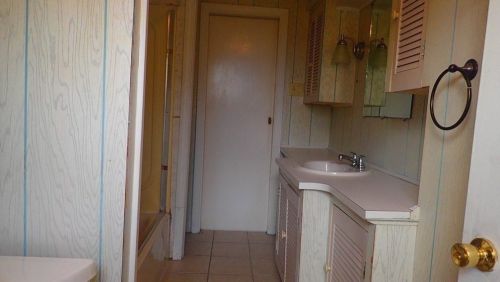 225 Pleasant St, Hanson MA  02341-1900 exterior